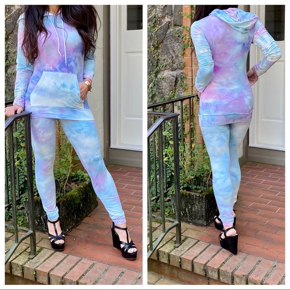 2 Piece Tie Dye Hoodie and pants set 
Fabulous - Picture 4 of 6